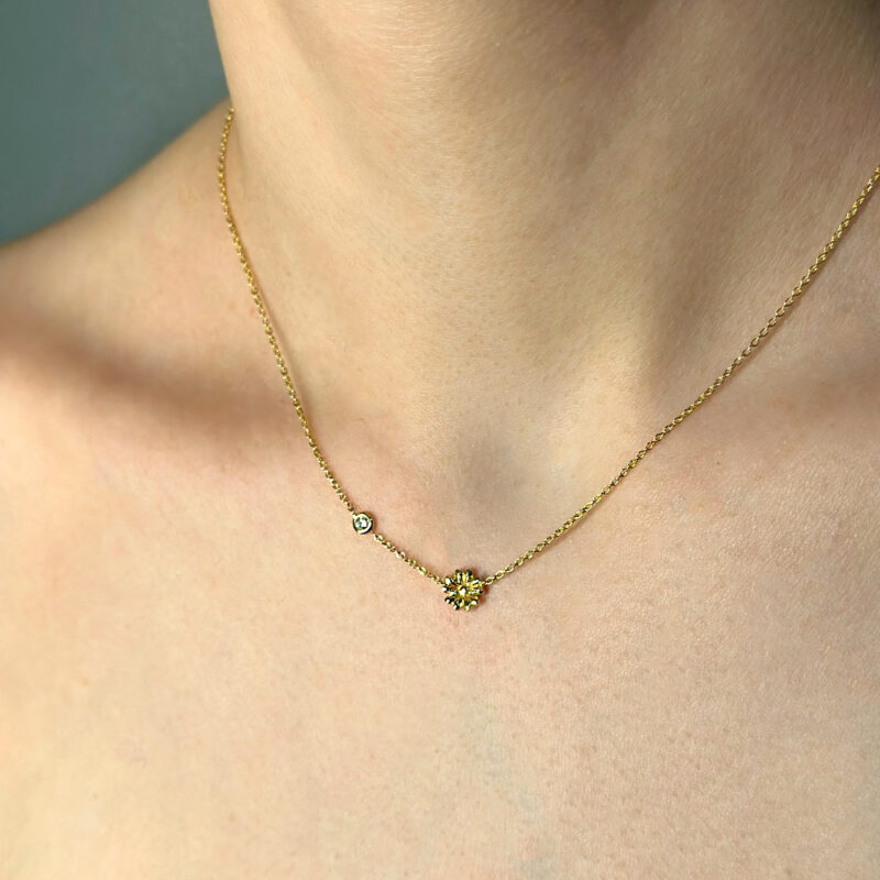 collana fiore oro giallo diamante